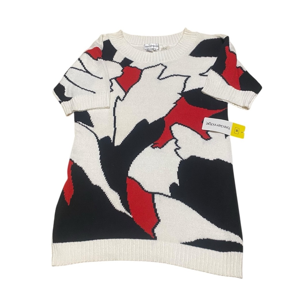 Breckenridge White and Black , Knit Sweater long 30 inch ,pit to pit 20.5 inch.